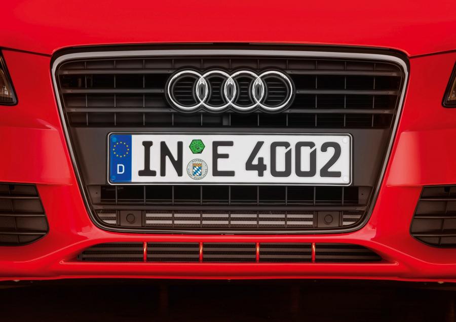 Детали экстерьера Audi A4 2.0 TDIe Sedan (B8, 8K) 2009 года  (WW) (фото 8 из 34)